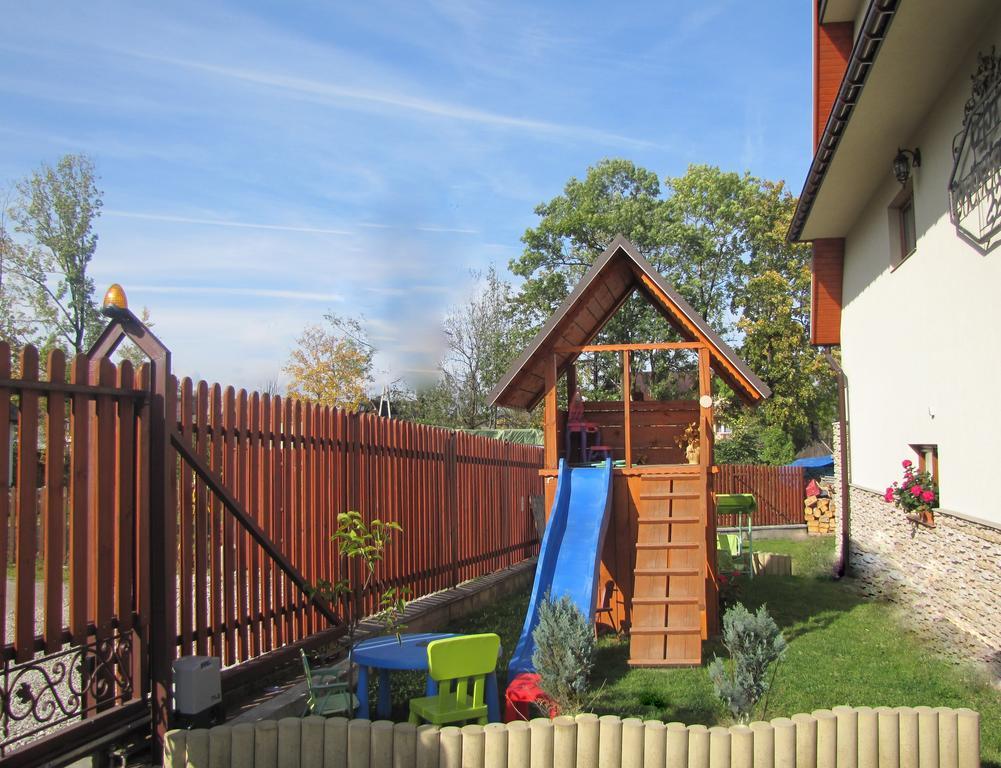 Bed and Breakfast Api IV Zakopane Exterior foto